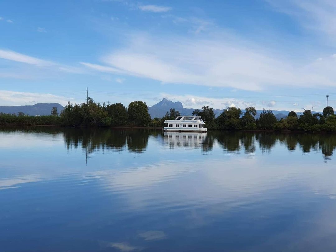 Berger House Boat